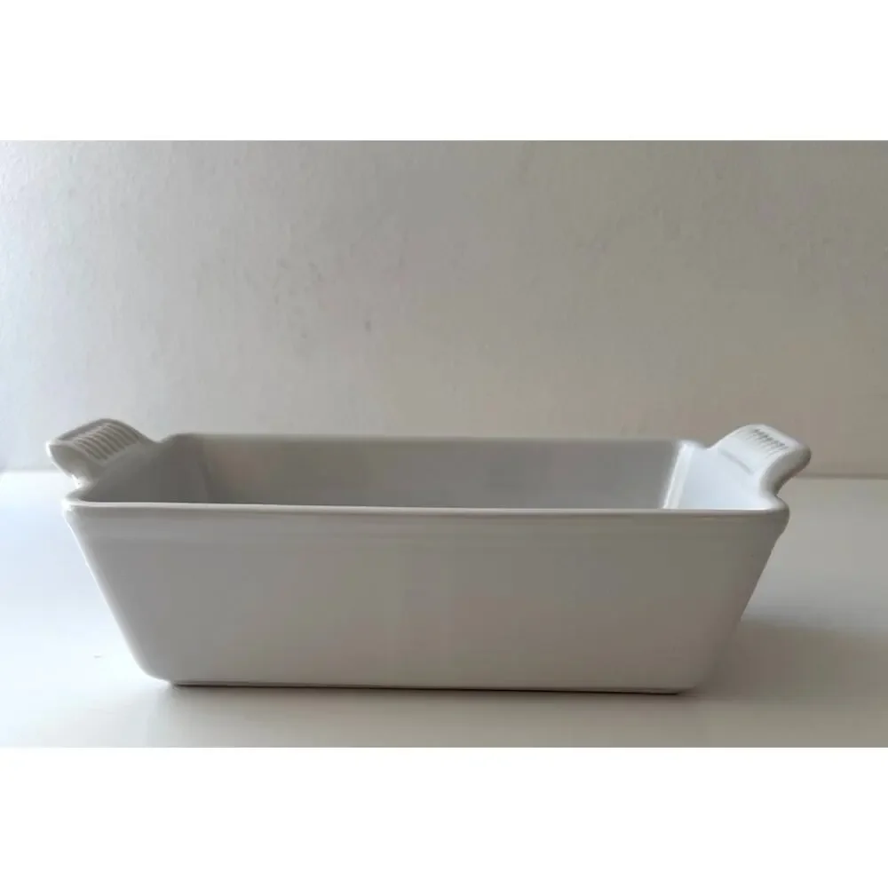 Le Creuset Stoneware Heritage Loaf Pan, 9 x 5 x 3 1.5 qt., White NWOB